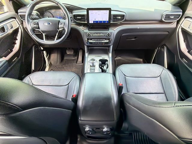 Used 2020 Ford Explorer Limited RWD image 11