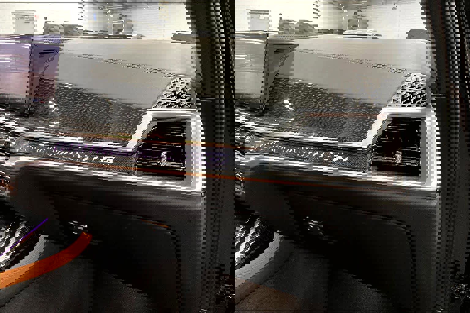 Used 2025 BMW X7 xDrive40i w/ M Sport Package image 15