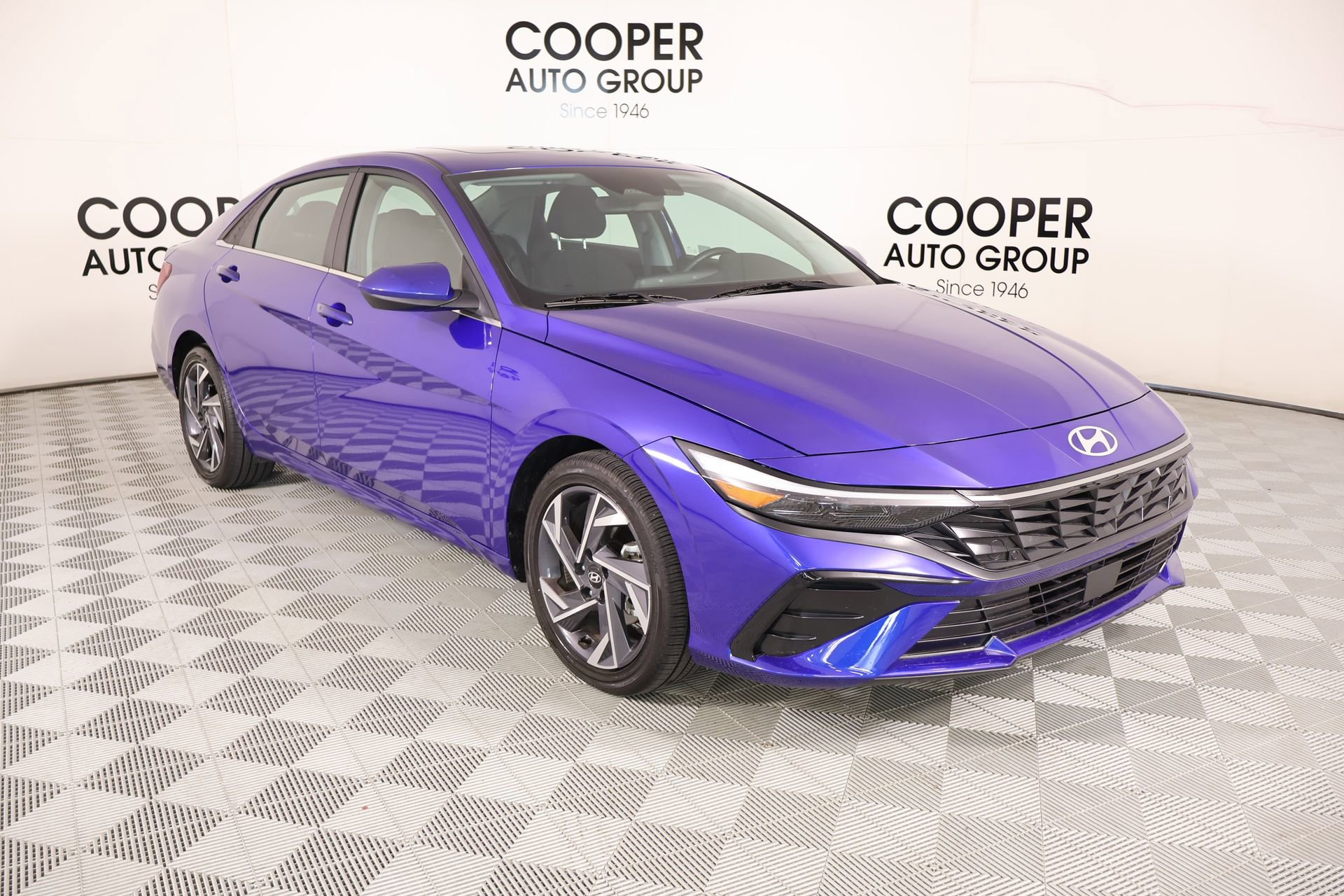 Certified 2025 Hyundai Elantra SEL