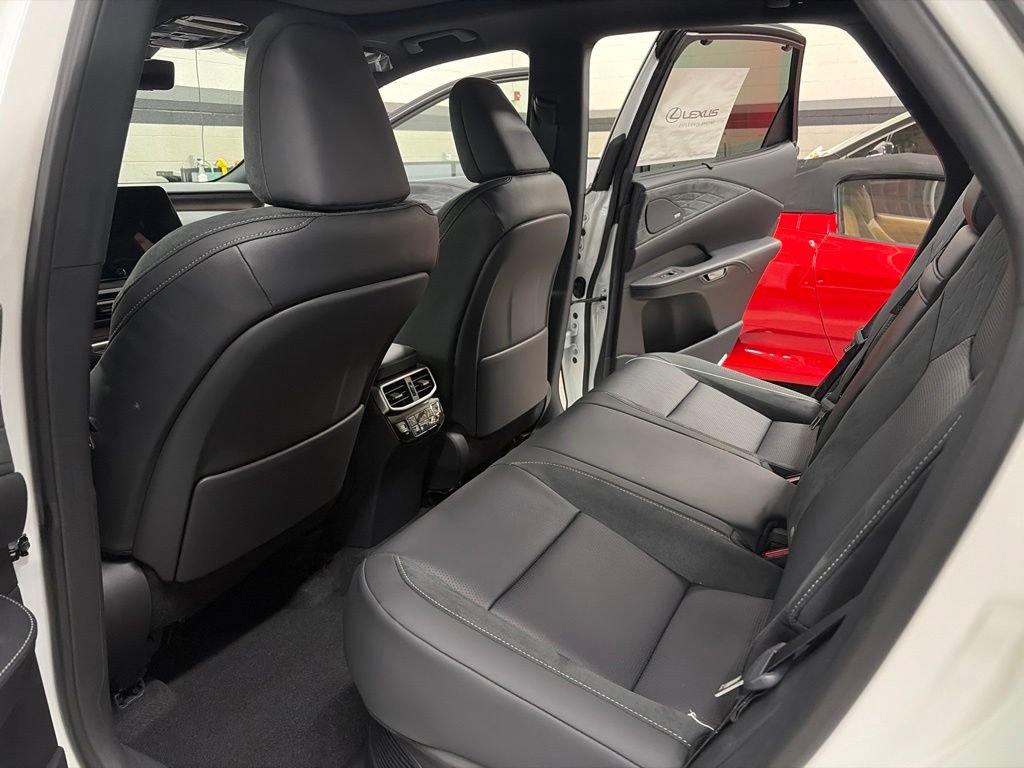 New 2026 Lexus RX 350 w/ Convenience Package AWD/4WD image 13