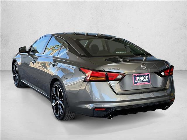 Used 2024 Nissan Altima 2.5 SR video 3