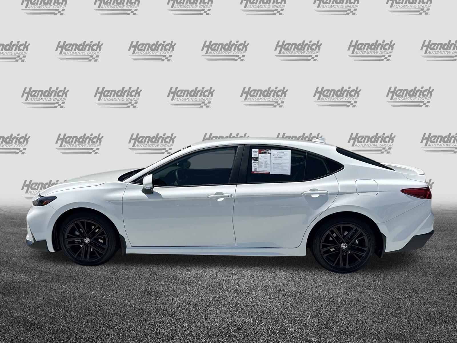 Used 2025 Toyota Camry SE FWD image 7