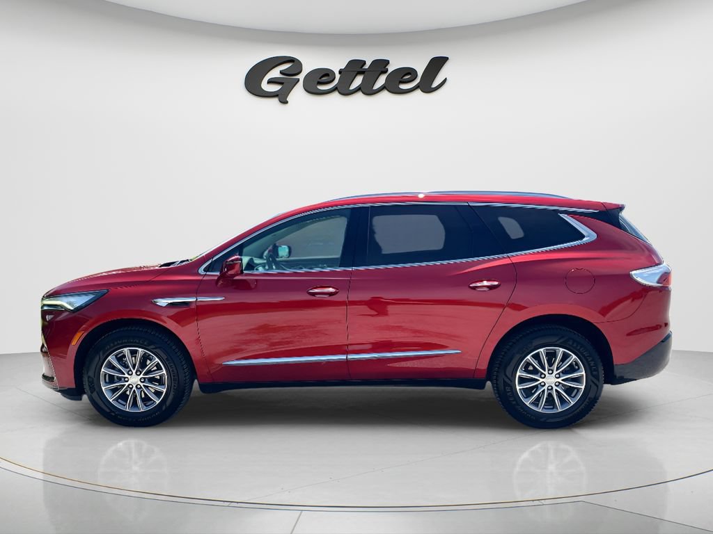 Used 2022 Buick Enclave Essence w/ Sound and Sites Package FWD image 8