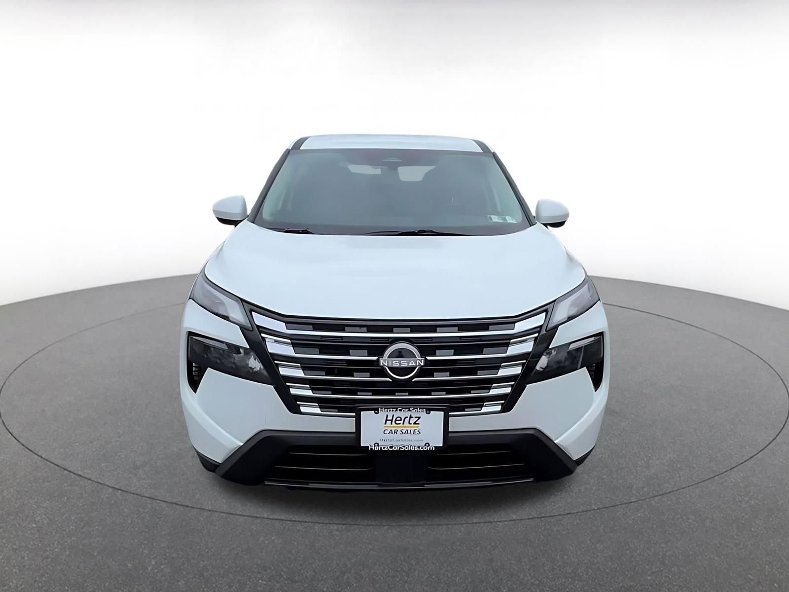 Used 2025 Nissan Rogue SV AWD/4WD image 5