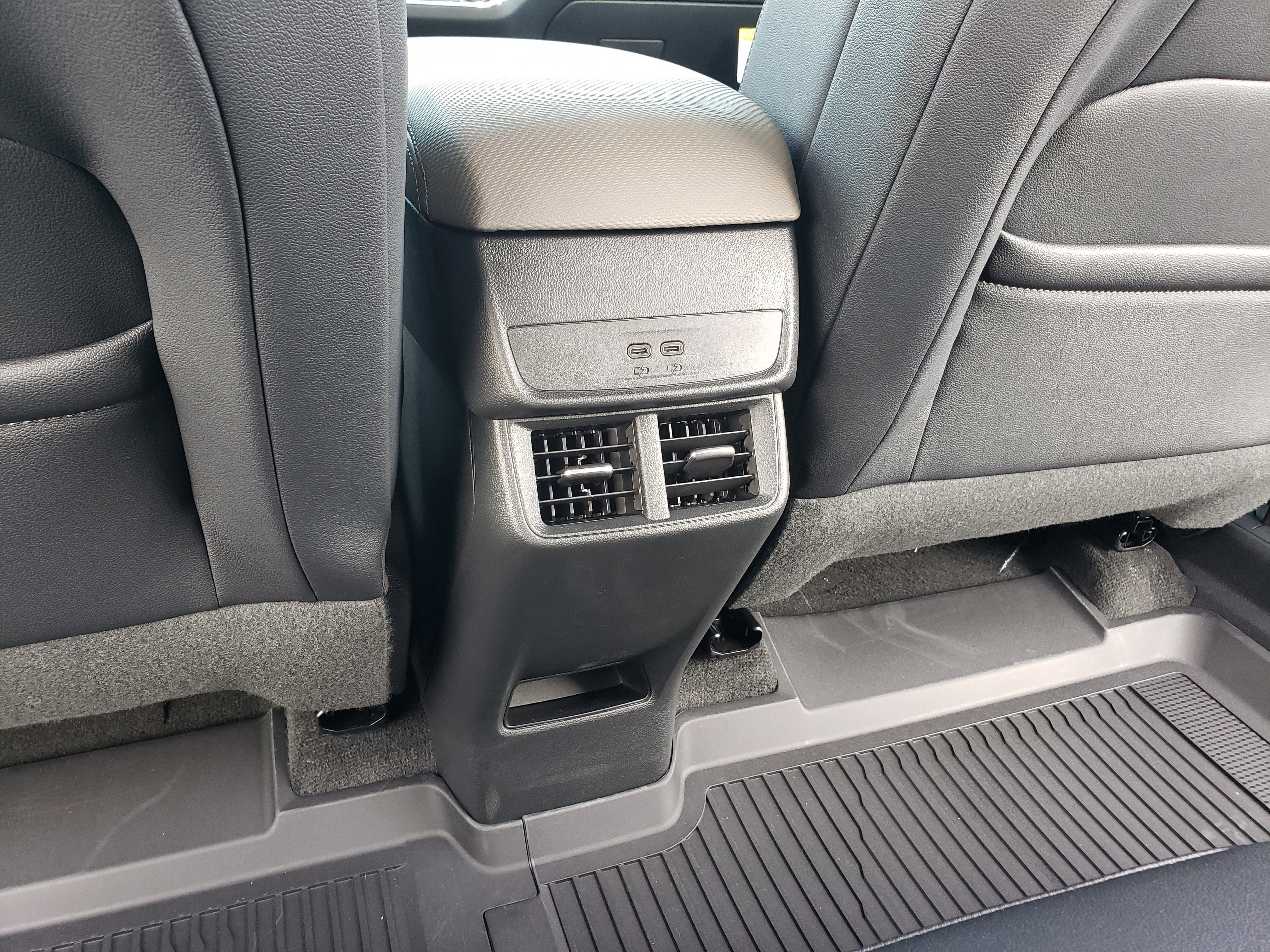 New 2026 Chevrolet Equinox LT image 36