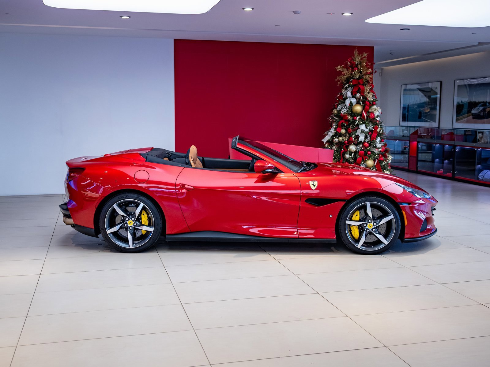 Used 2022 Ferrari Portofino M image 7
