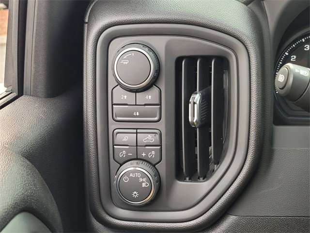 New 2026 Chevrolet Silverado 2500 Custom w/ Custom Convenience Package image 20