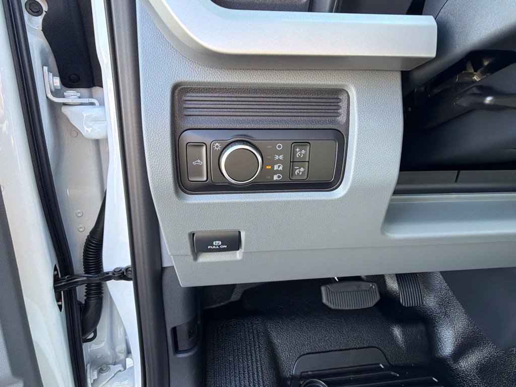 New 2027 Ford F250 XL RWD image 15