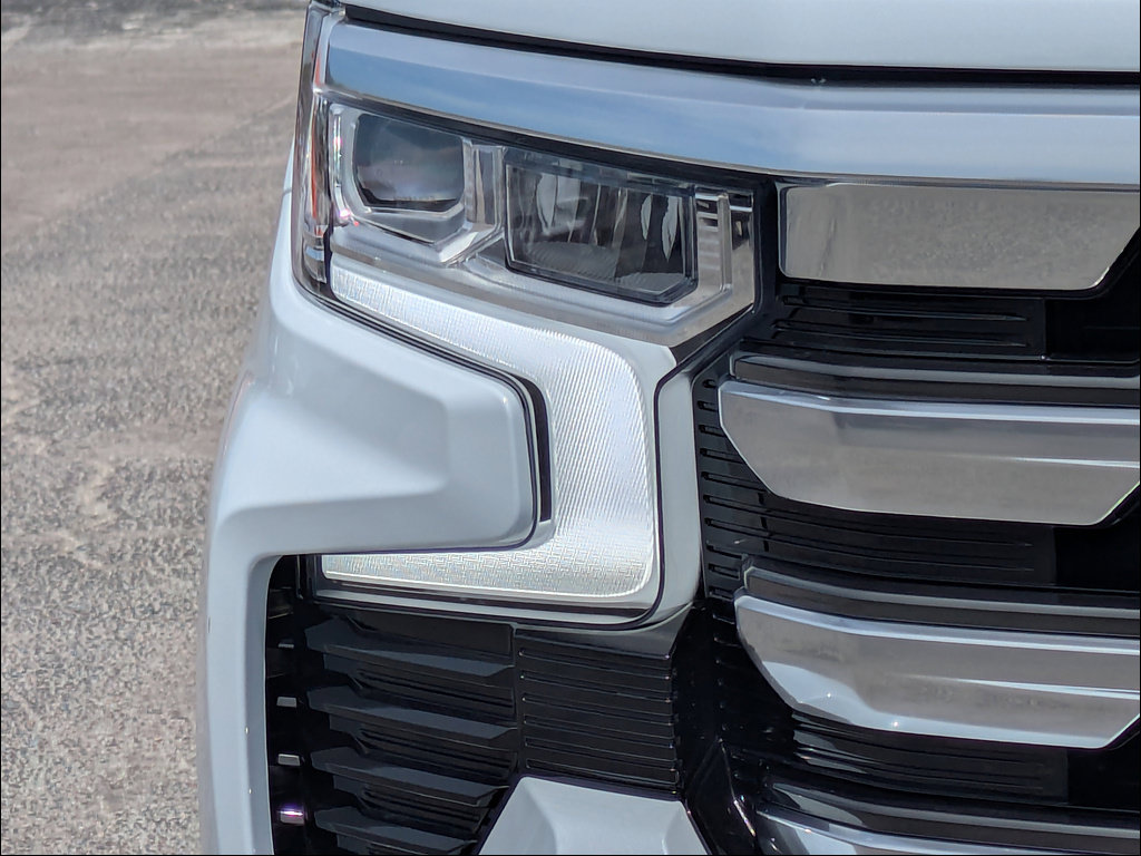 New 2026 Chevrolet Silverado 1500 High Country w/ High Country Premium Package AWD/4WD image 11