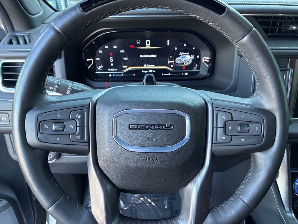 Used 2024 GMC Yukon XL Denali Ultimate image 17