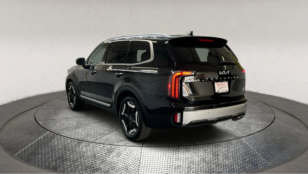 Used 2024 Kia Telluride EX image 6