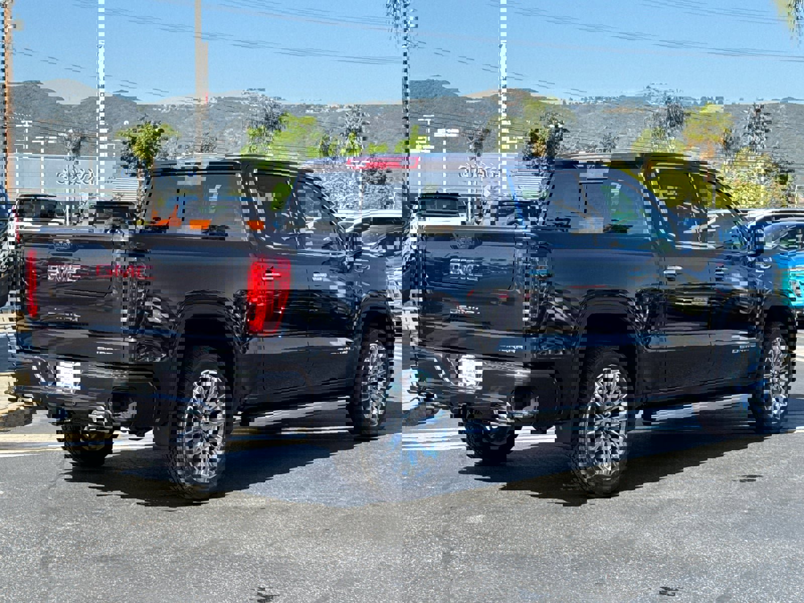 Used 2025 GMC Sierra 1500 Denali image 12