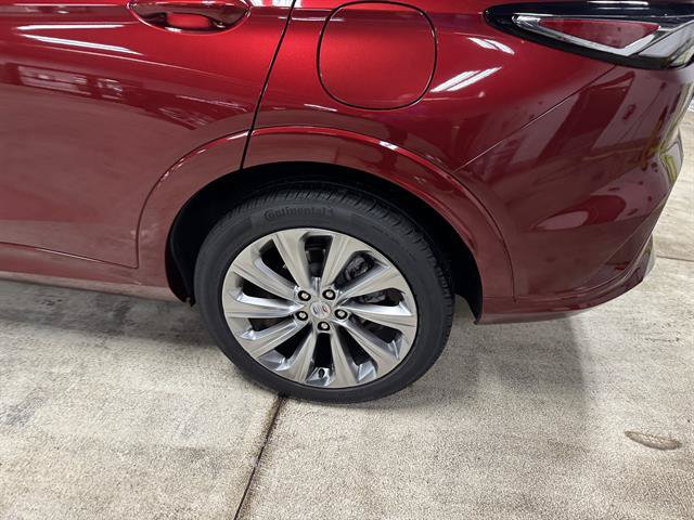 Certified 2025 Buick Envista Avenir FWD image 10
