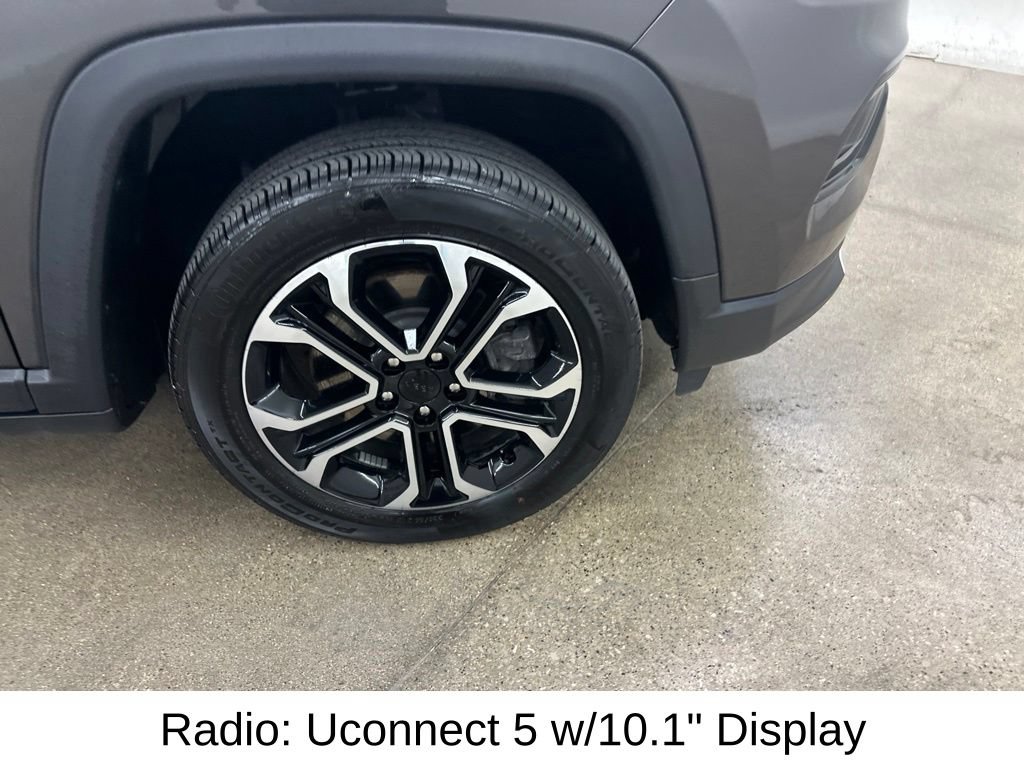 Used 2023 Jeep Compass Limited AWD/4WD image 17