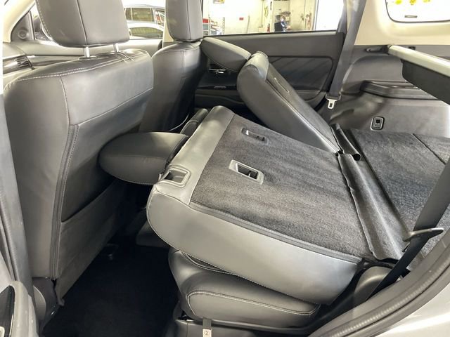 Used 2018 Mitsubishi Outlander SEL image 24