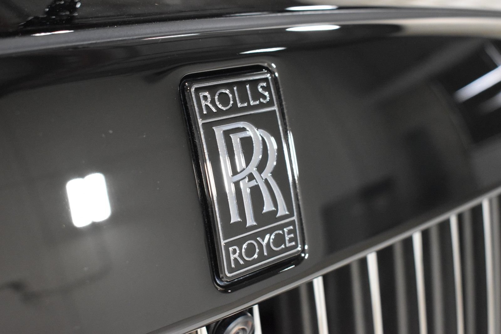 New 2027 Rolls-Royce Ghost Black Badge AWD/4WD image 10