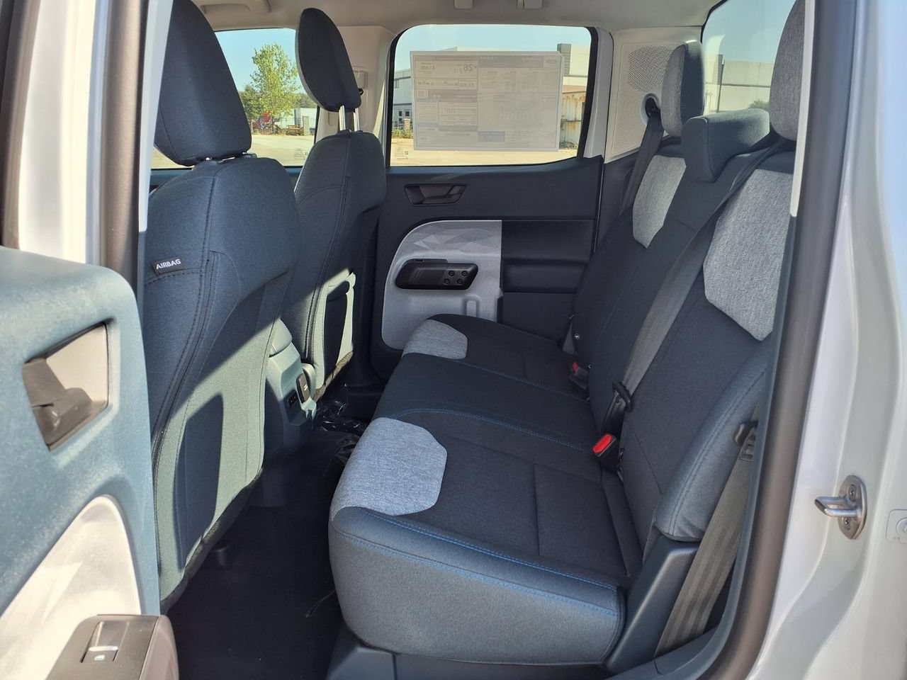 New 2026 Ford Maverick XLT w/ XLT Luxury Package FWD image 19