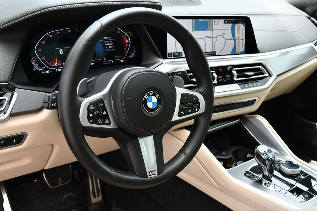 Used 2022 BMW X6 xDrive40i w/ Executive Package AWD/4WD image 13