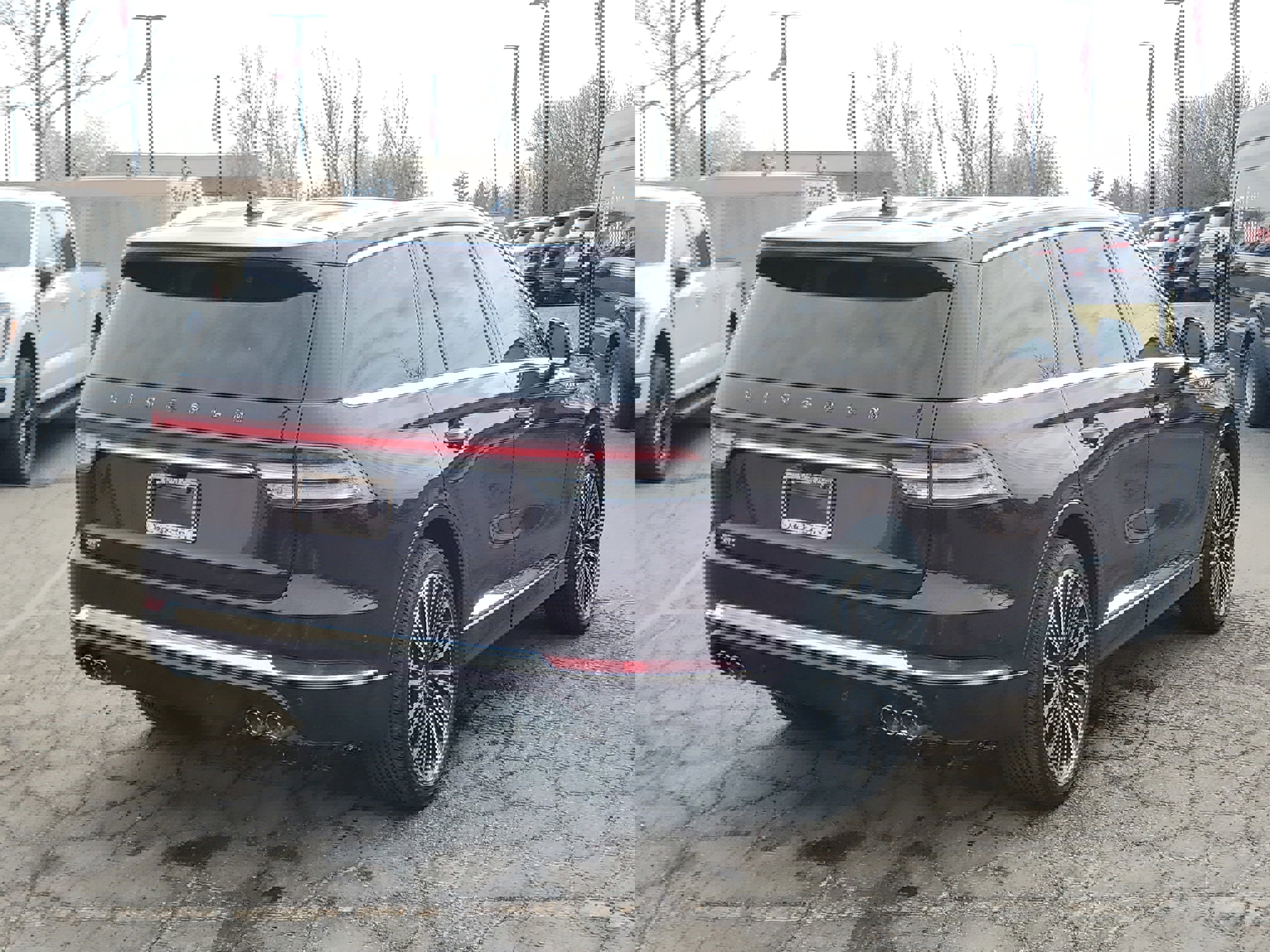 Used 2023 Lincoln Aviator Black Label w/ Dynamic Handling Package image 6