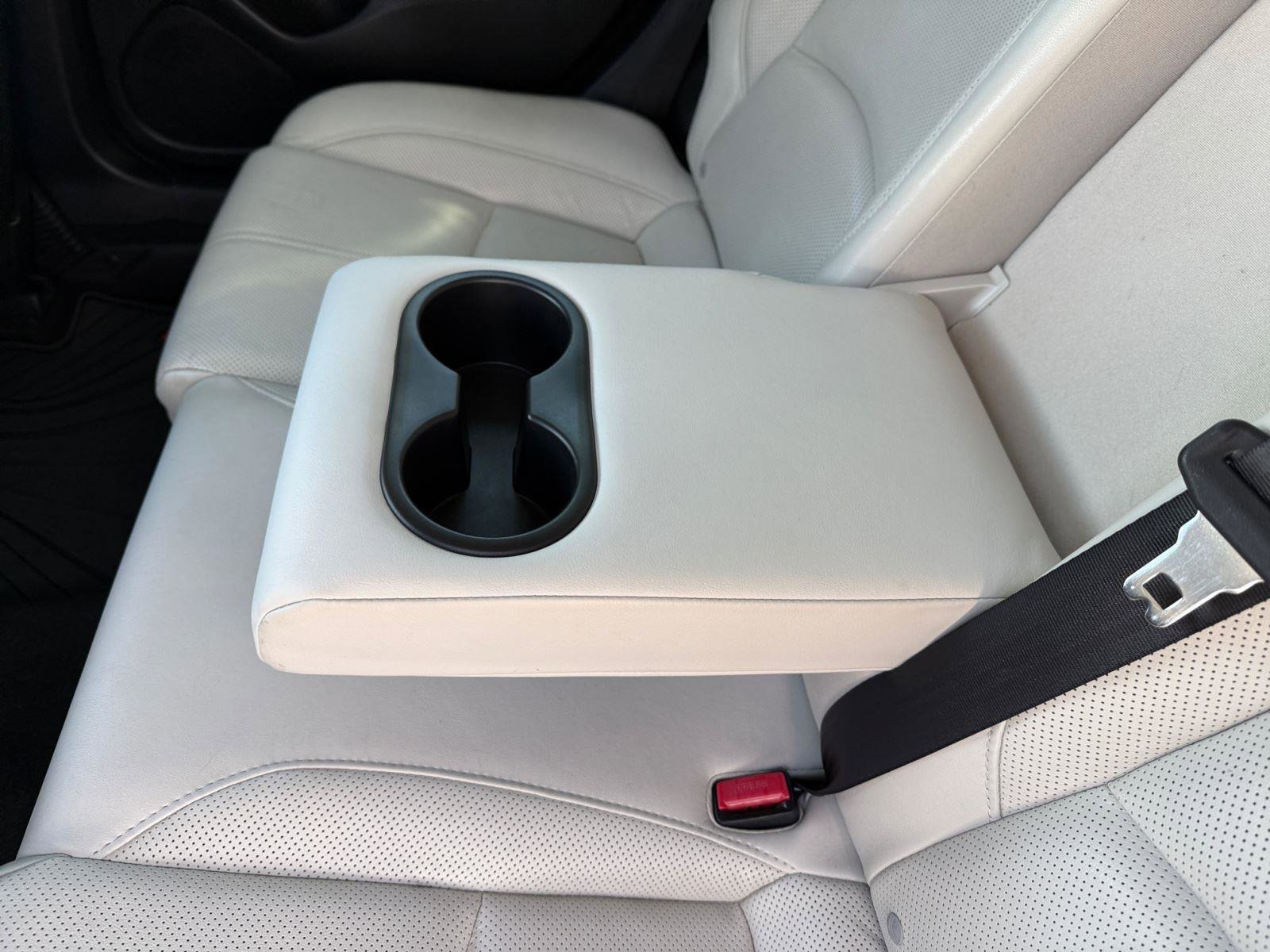 Used 2017 MAZDA MAZDA3 Grand Touring image 14