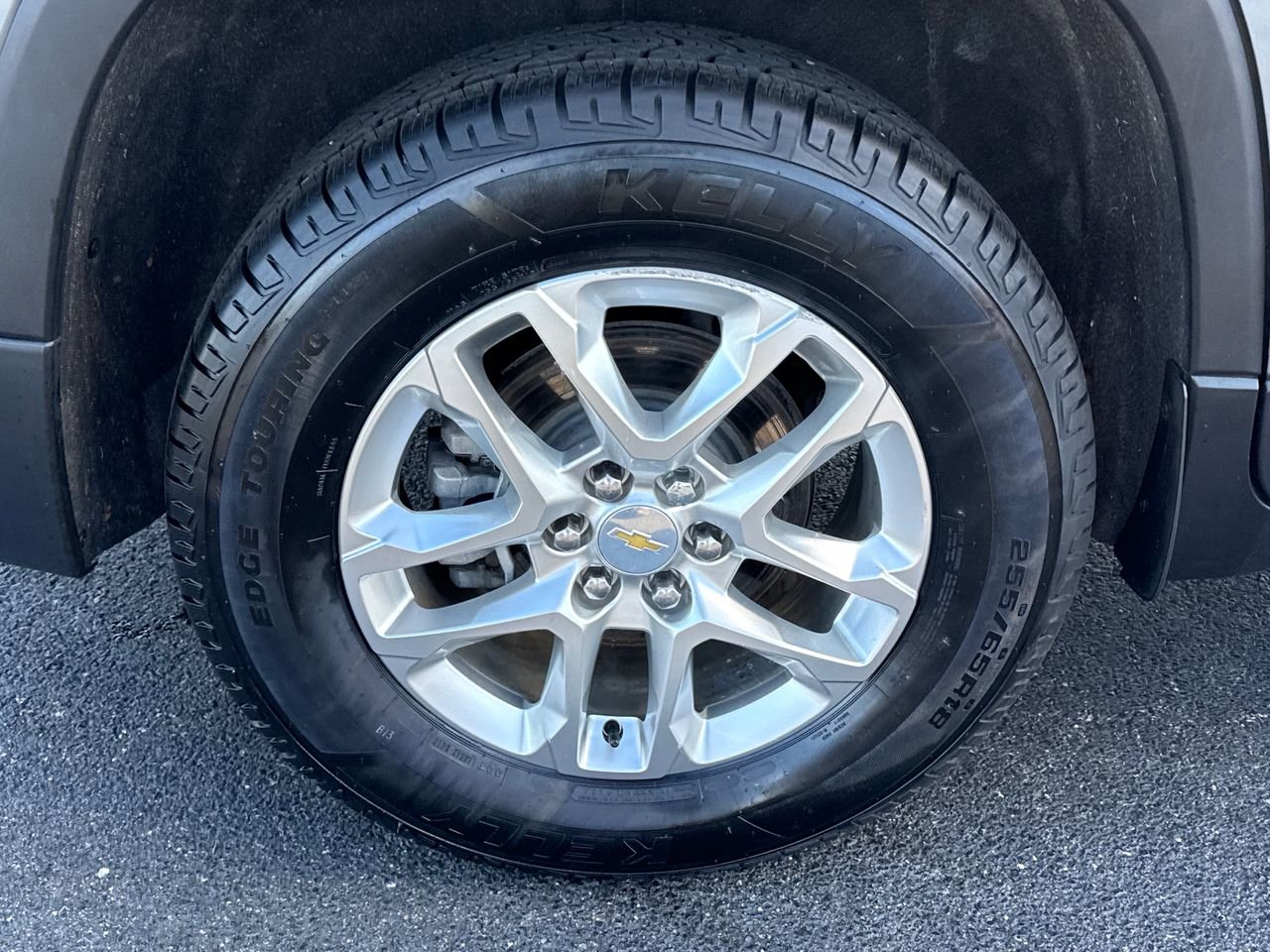 Used 2020 Chevrolet Traverse LT w/ LT Premium Package image 10