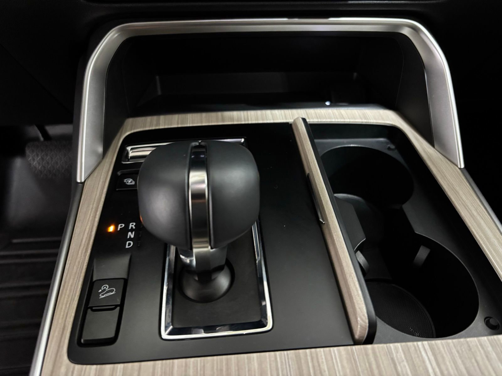 Certified 2025 MAZDA CX-90 Plug-In Hybrid w/Premium Sport image 27