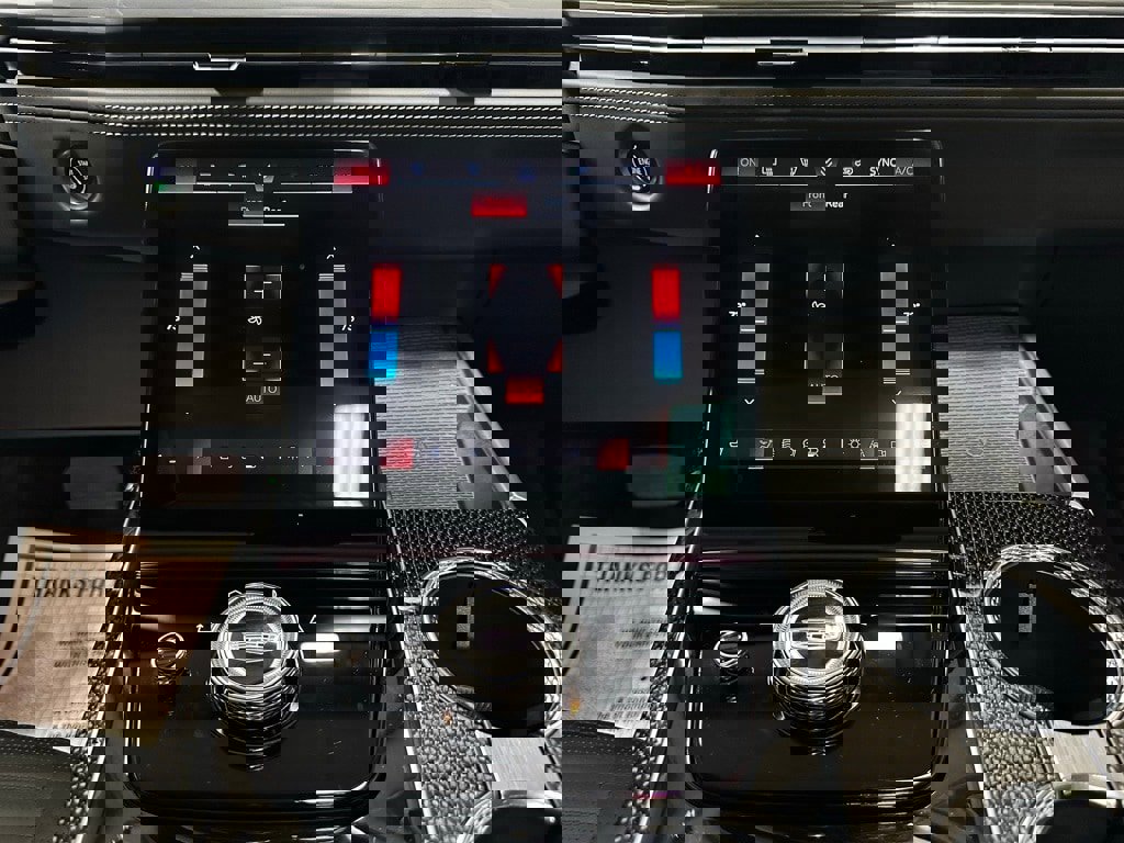 Used 2025 Cadillac Escalade V image 39