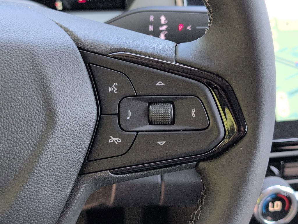 New 2027 Chevrolet Bolt LT FWD image 23