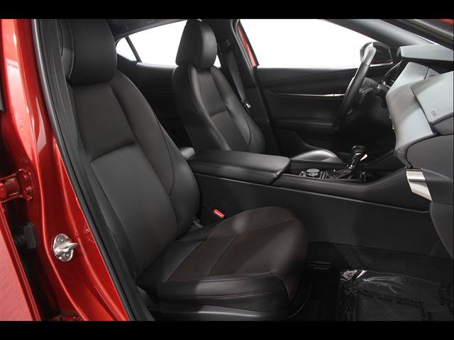 Certified 2025 MAZDA MAZDA3 Hatchback w/Premium Plus Pkg AWD/4WD image 16