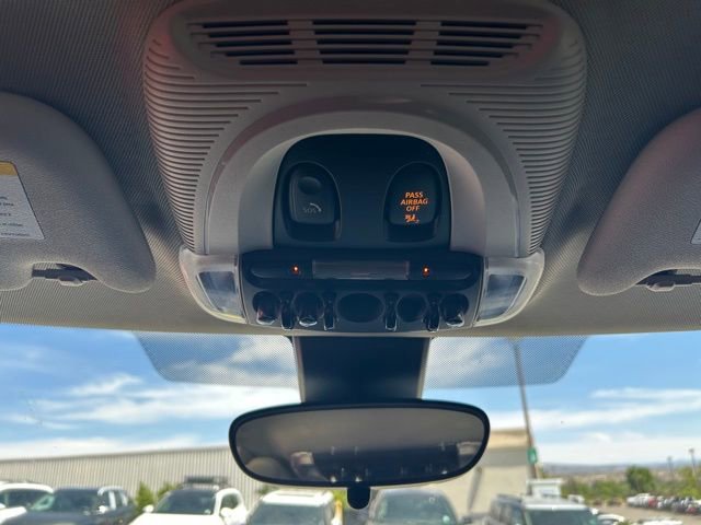 Used 2022 MINI Cooper 4-Door Hardtop image 20