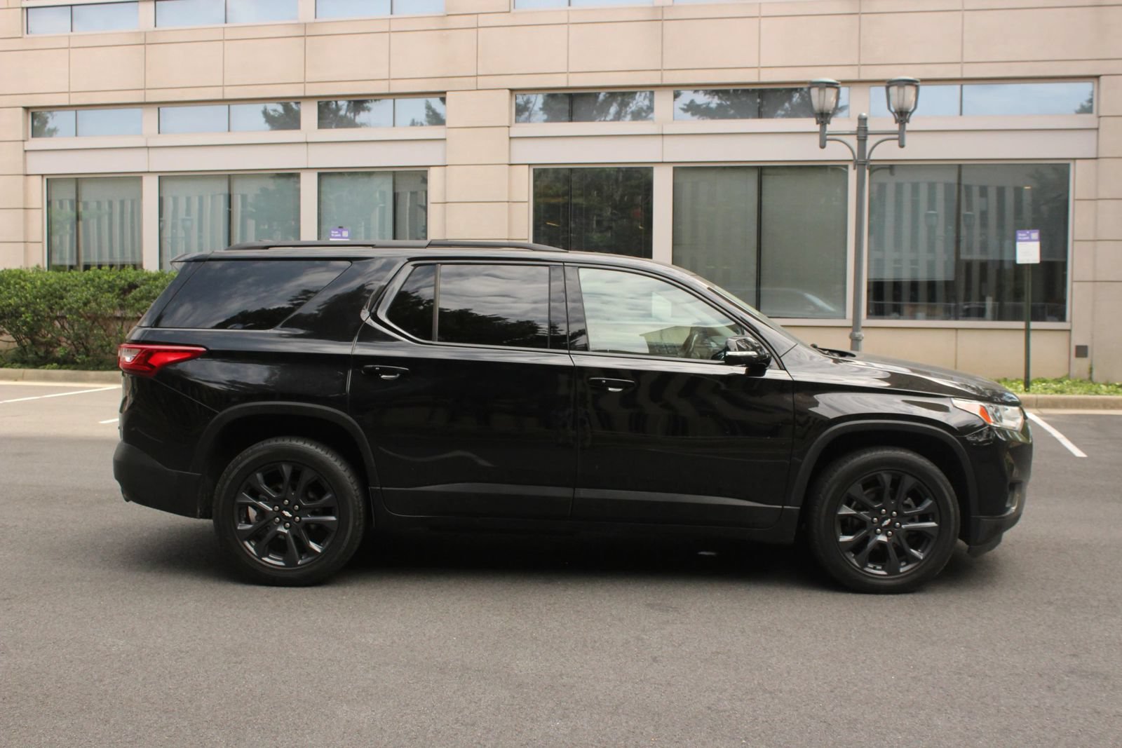 Used 2019 Chevrolet Traverse RS AWD/4WD image 6
