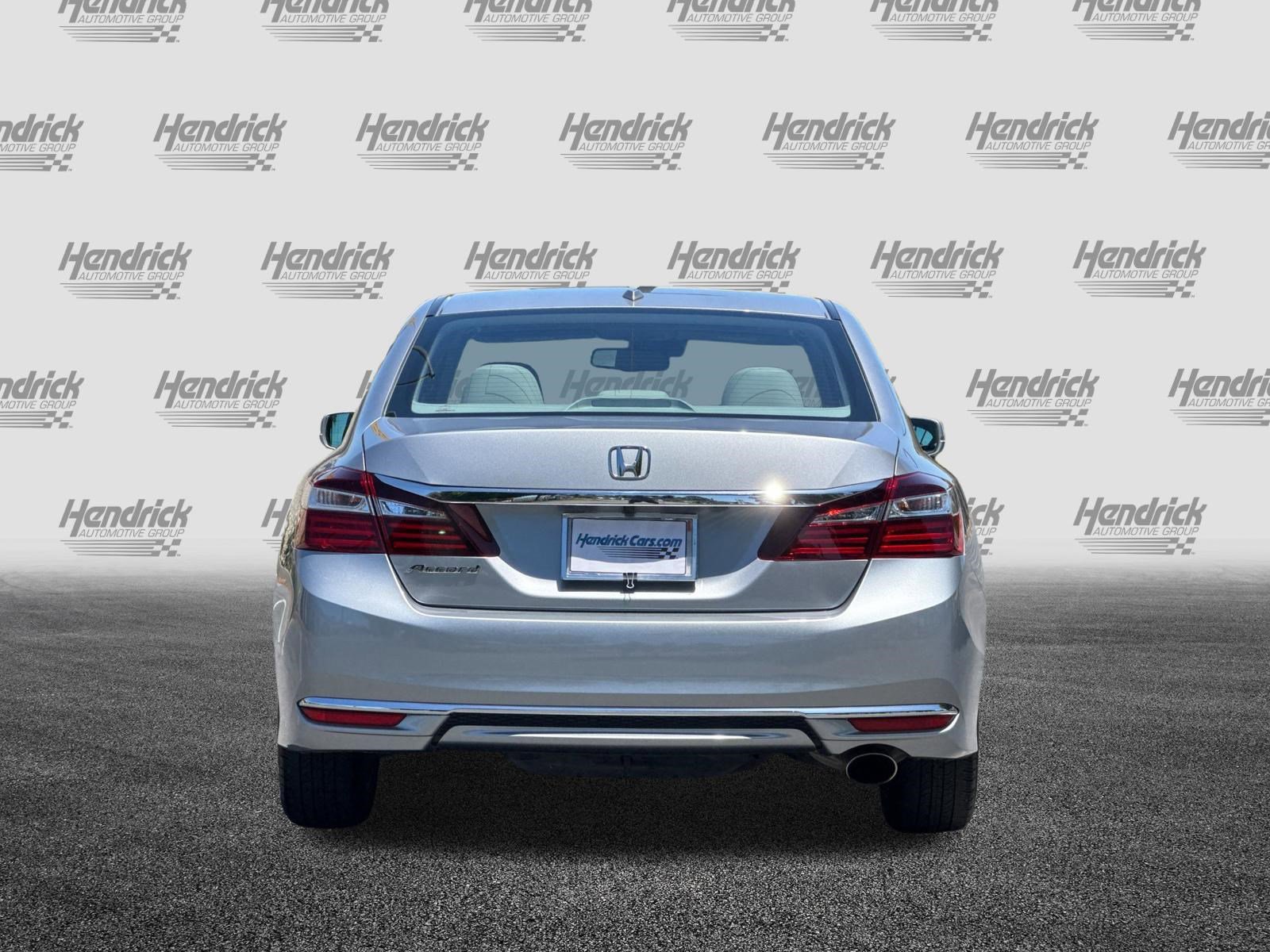 Used 2016 Honda Accord EX-L image 6
