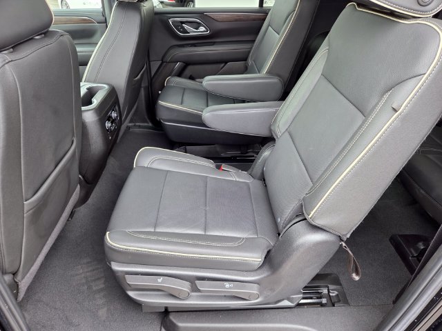 Certified 2024 Chevrolet Suburban Premier RWD image 12
