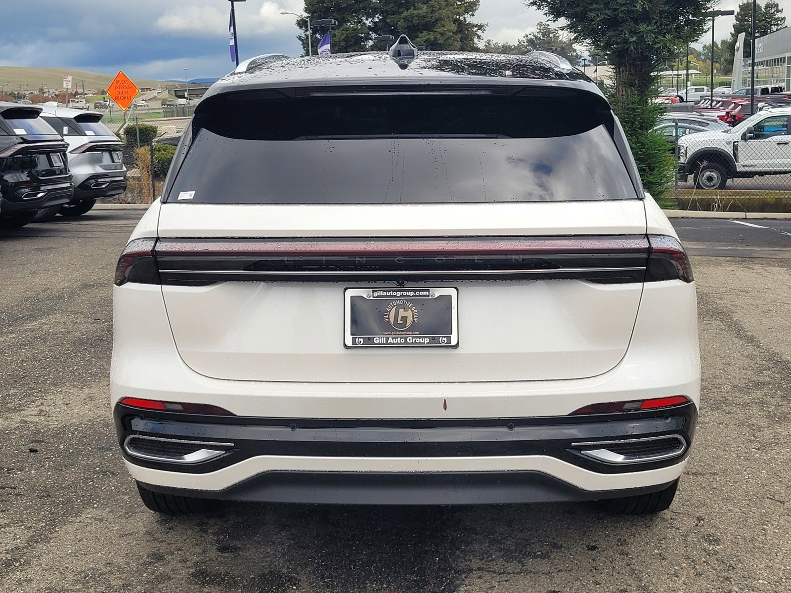 Certified 2024 Lincoln Nautilus Reserve w/ Equipment Group 202A image 5