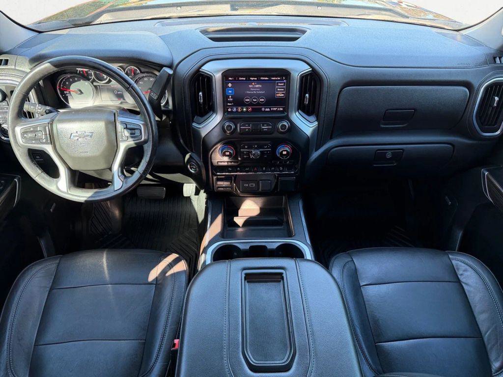 Used 2020 Chevrolet Silverado 1500 LT Trail Boss w/ Midnight Edition image 13