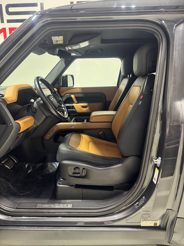 Used 2023 Land Rover Defender 90 X AWD/4WD image 10