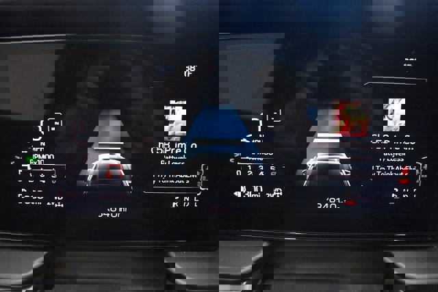 Used 2025 GMC Terrain Elevation image 27