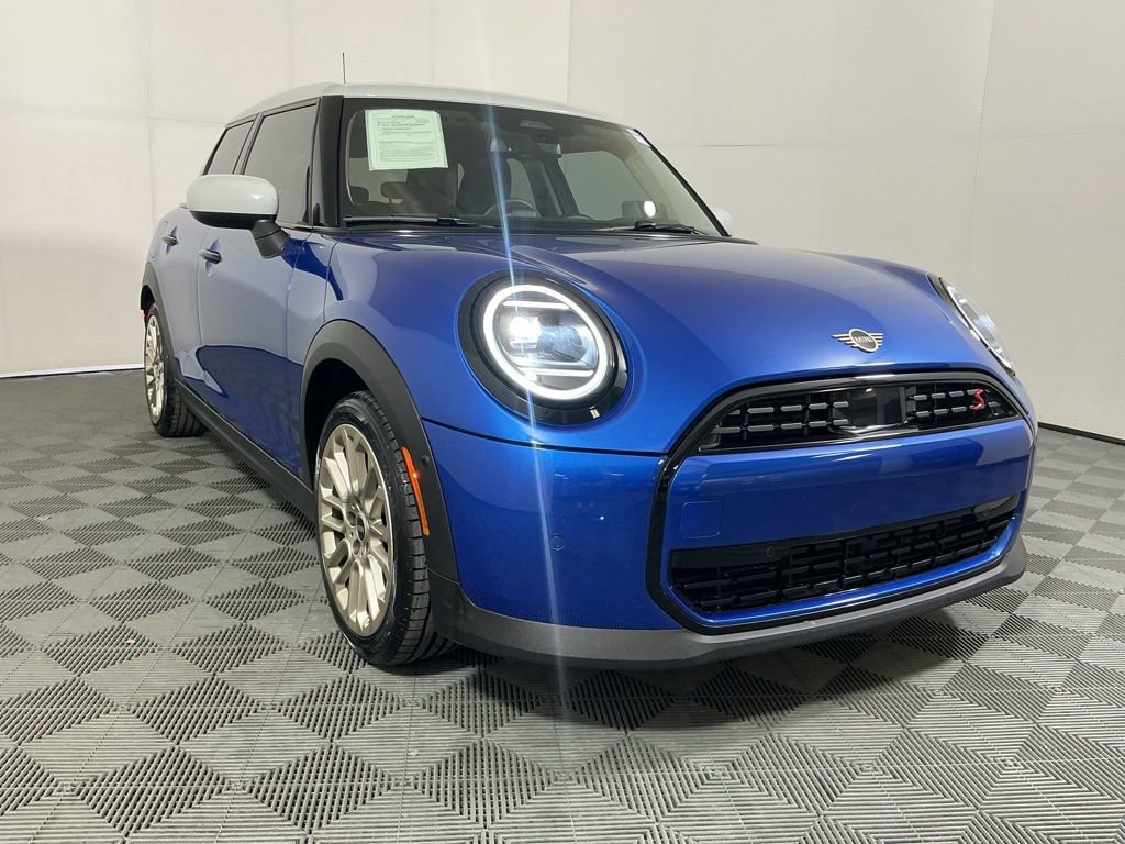 Certified 2025 MINI Cooper S image 4