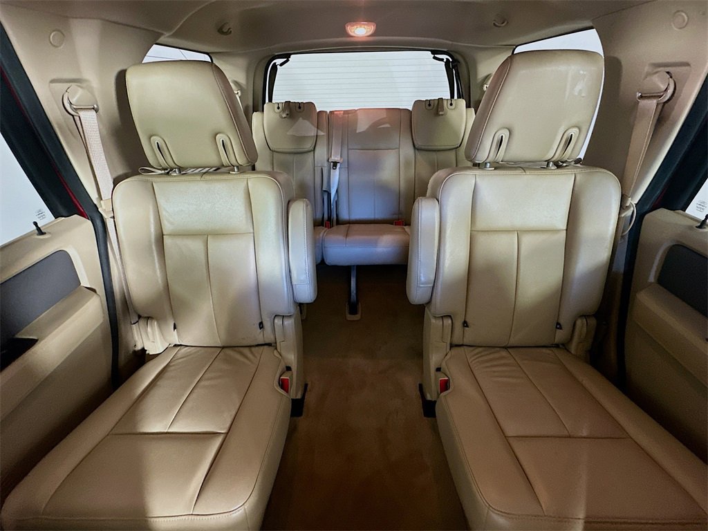 Used 2013 Ford Expedition XLT image 13