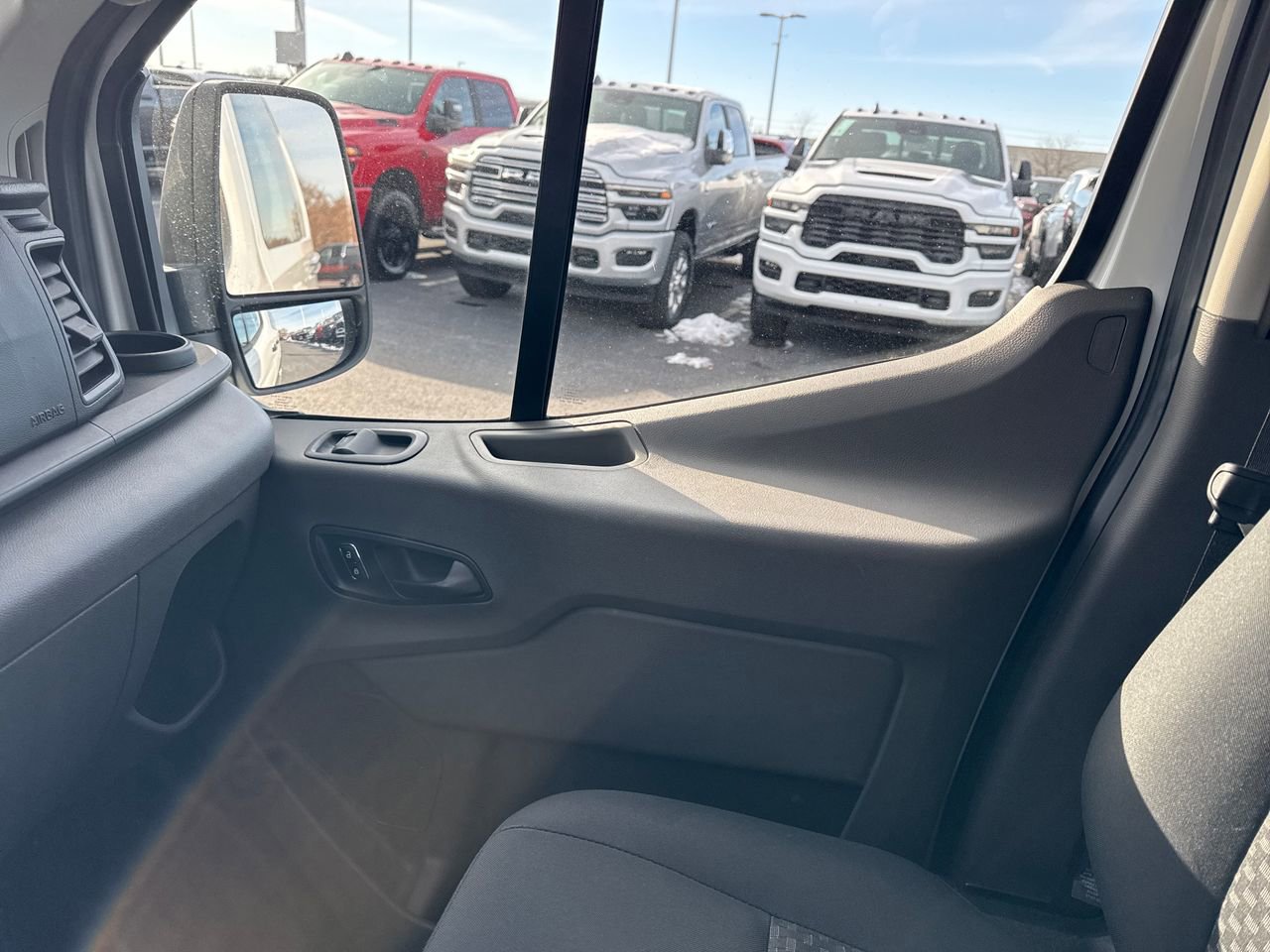 Used 2023 Ford Transit 250 Low Roof AWD w/ Exterior Upgrade Package image 25