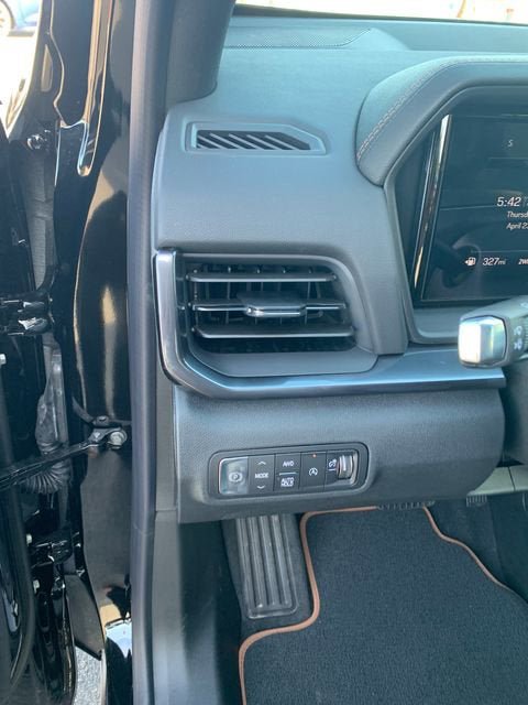 New 2026 GMC Terrain AT4 AWD/4WD image 17