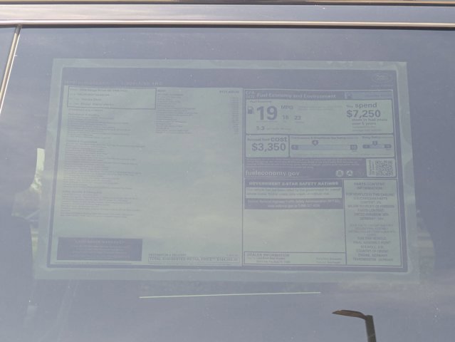 New 2025 Land Rover Range Rover SE image 18