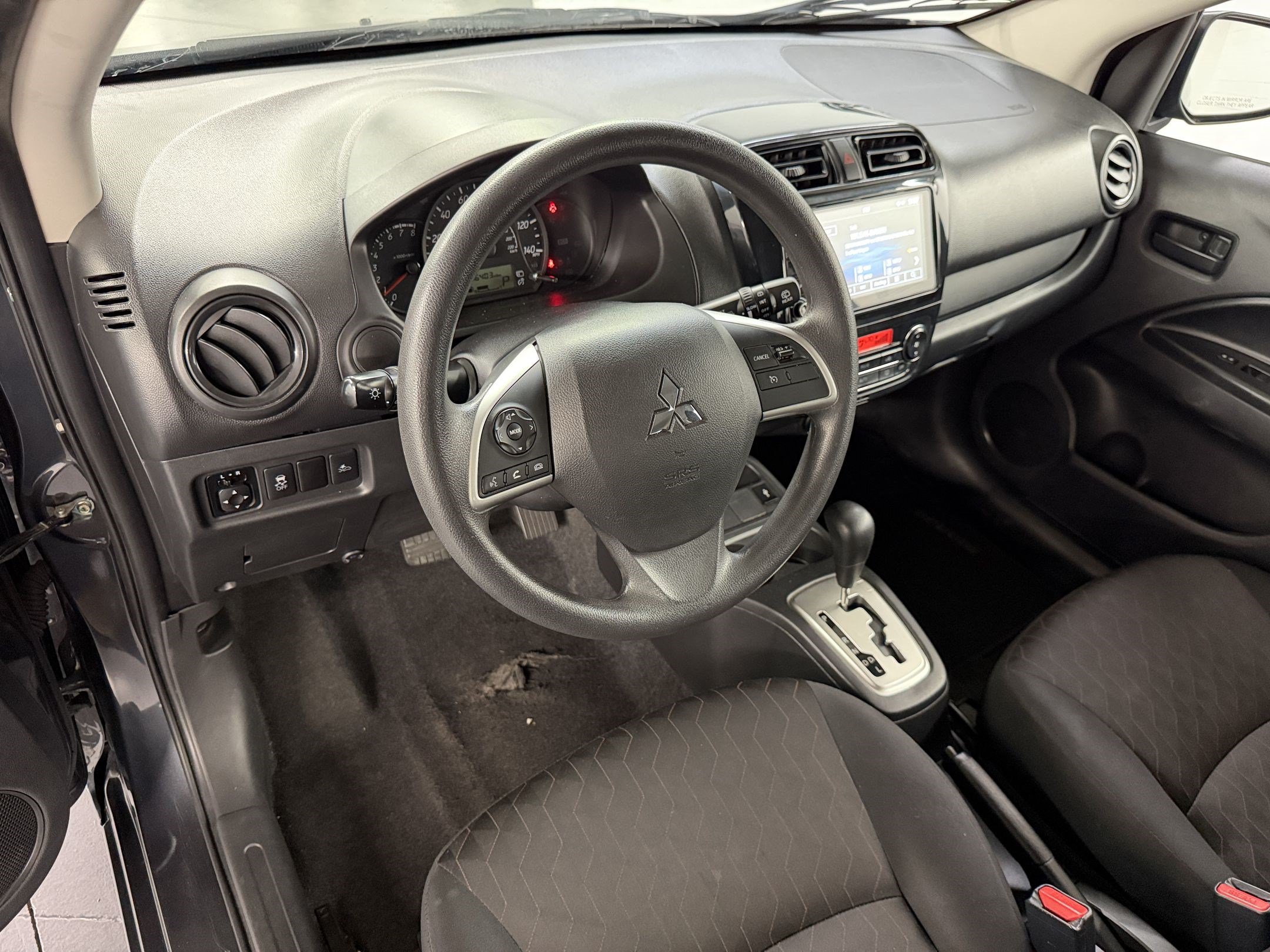 Used 2024 Mitsubishi Mirage ES FWD image 4