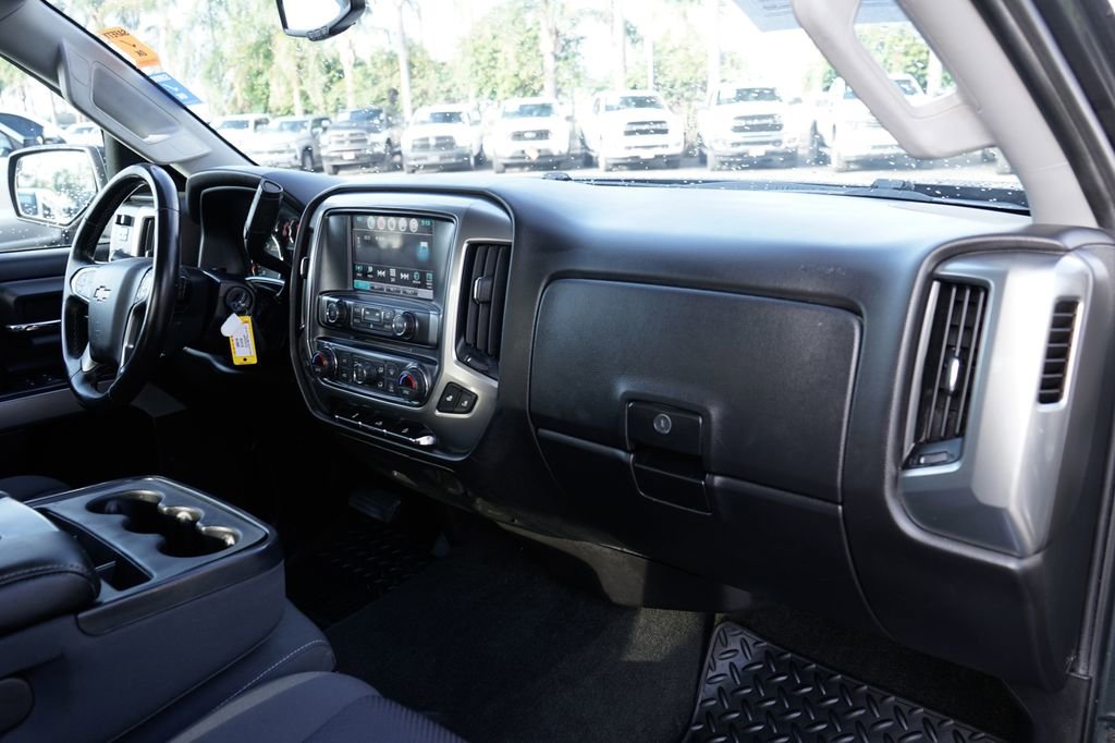 Used 2017 Chevrolet Silverado 1500 LT w/ All Star Edition image 35