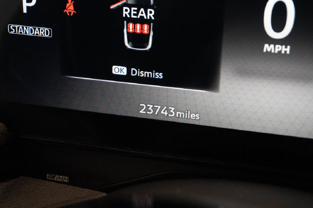 Used 2025 Nissan Kicks SR AWD/4WD image 15