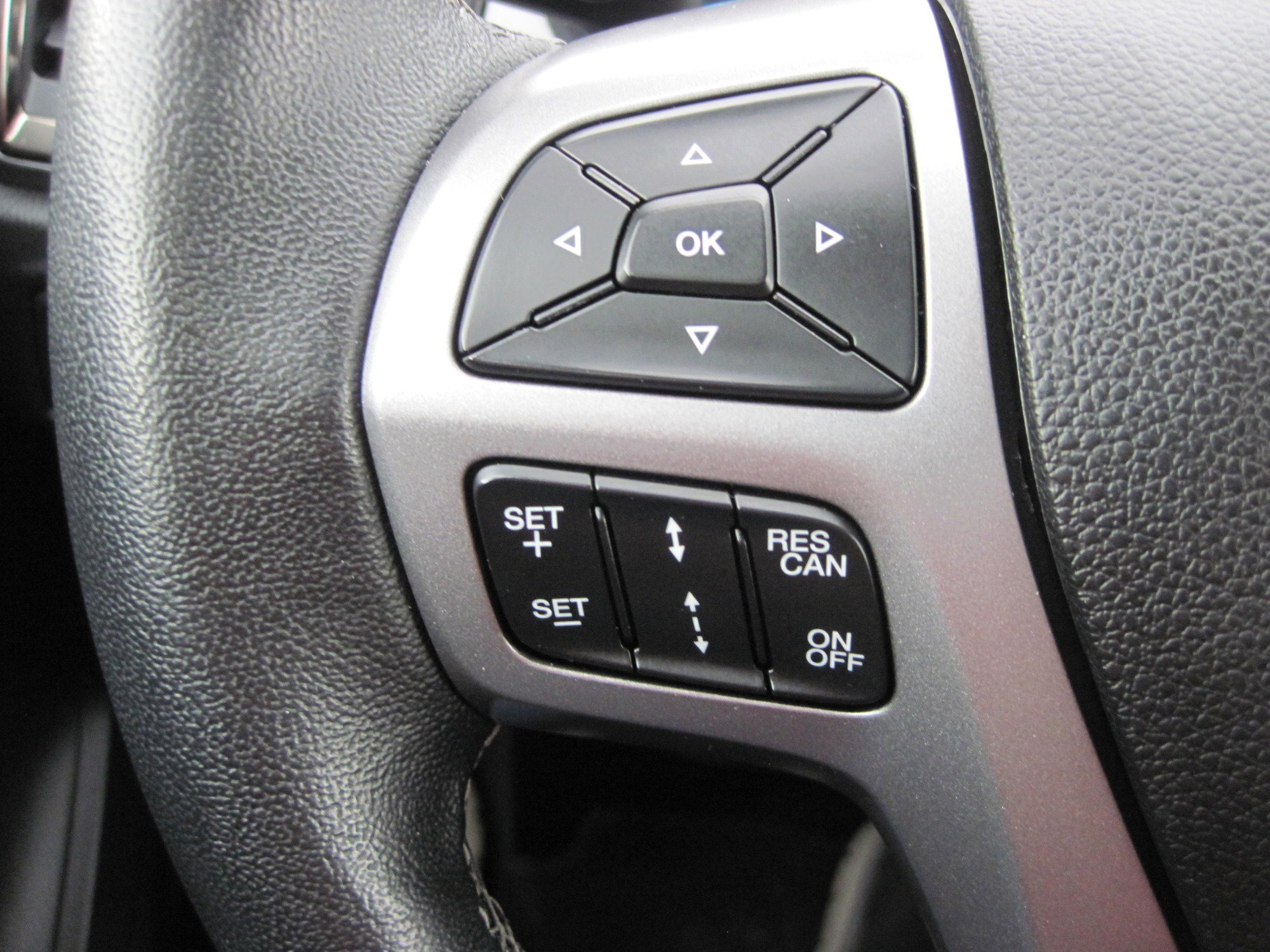 Used 2022 Ford Ranger XLT w/ Equipment Group 301A Mid image 14