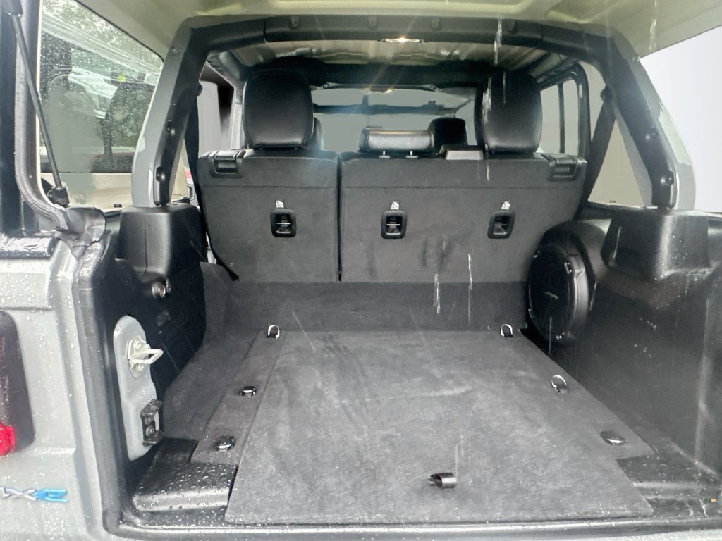 Certified 2023 Jeep Wrangler Unlimited Sahara AWD/4WD image 28