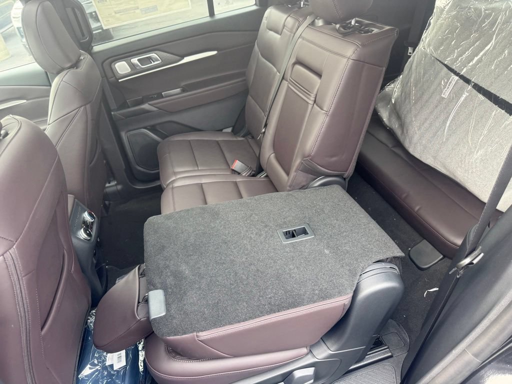 New 2026 Ford Explorer Platinum AWD/4WD image 34