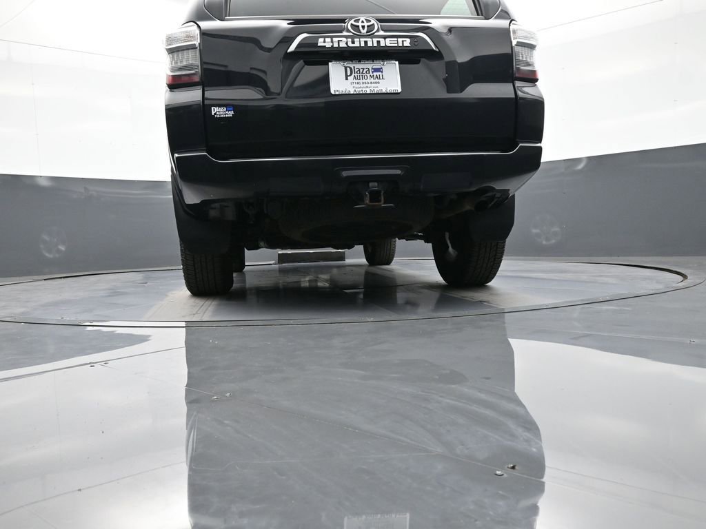 Certified 2022 Toyota 4Runner SR5 Premium image 29