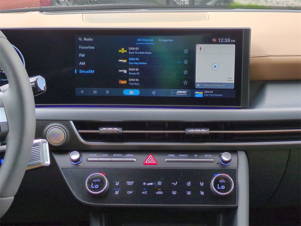 New 2025 Hyundai Sonata Limited image 17